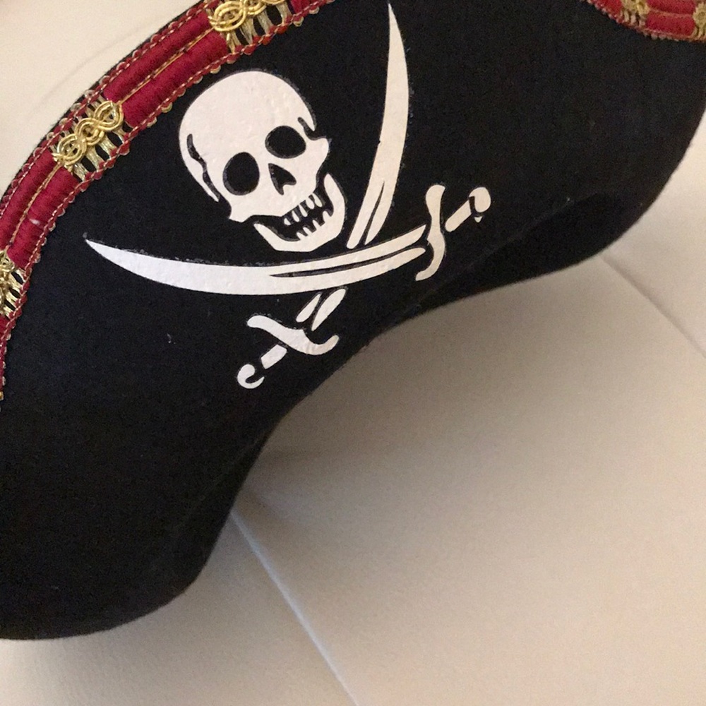 Kids pirate costume hat